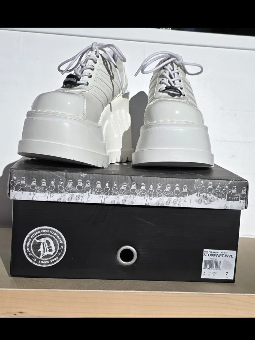 Demonia Size 7 White Platform Lace-Up Women's Shoes NWT